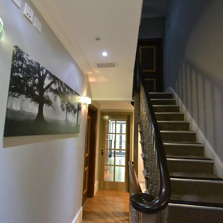 Hyde Park Suites Лондон Екстер'єр фото