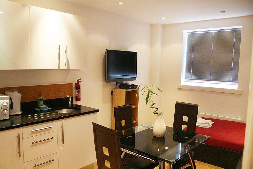 Hyde Park Suites Лондон Екстер'єр фото