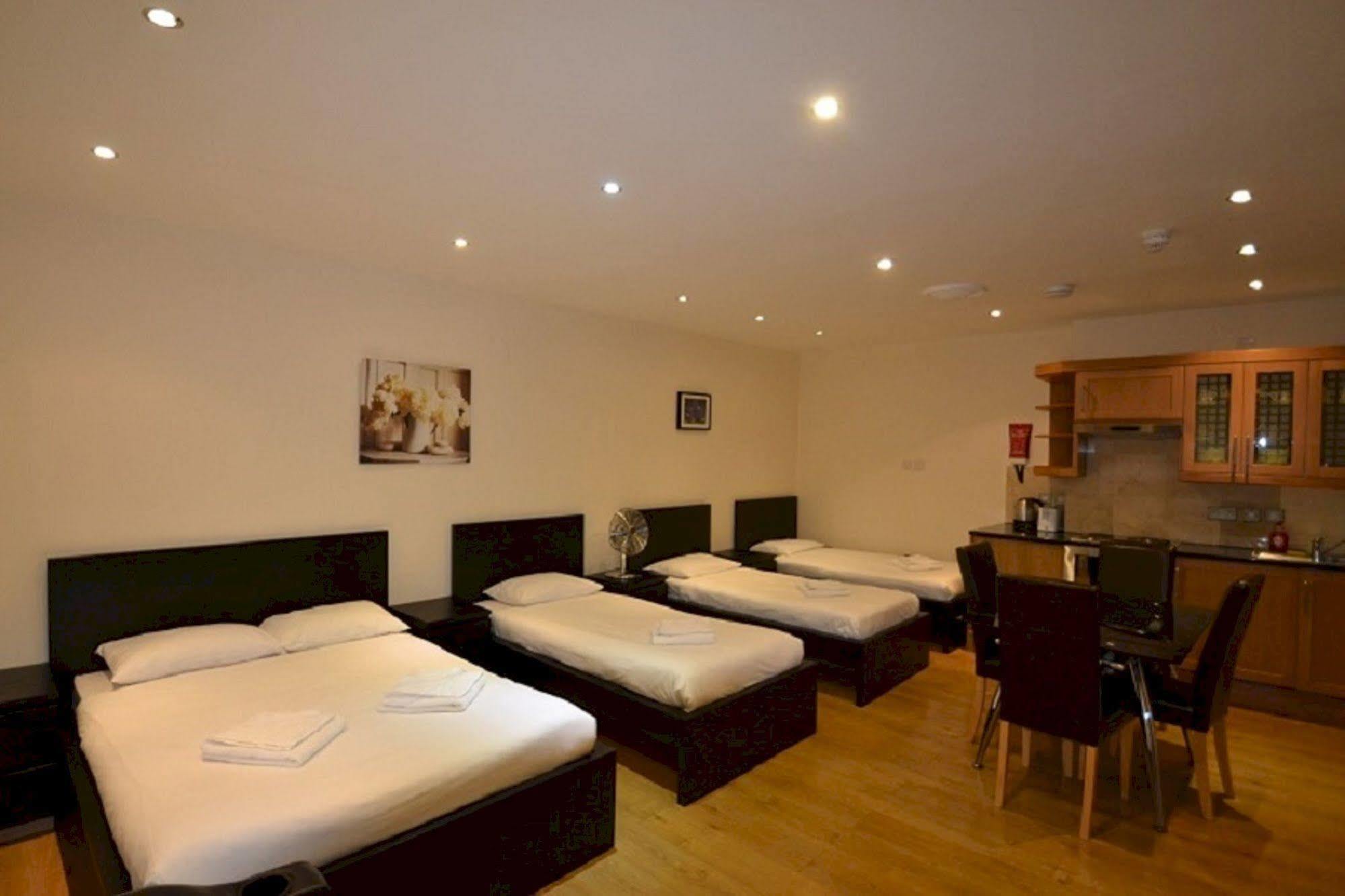 Hyde Park Suites Лондон Екстер'єр фото