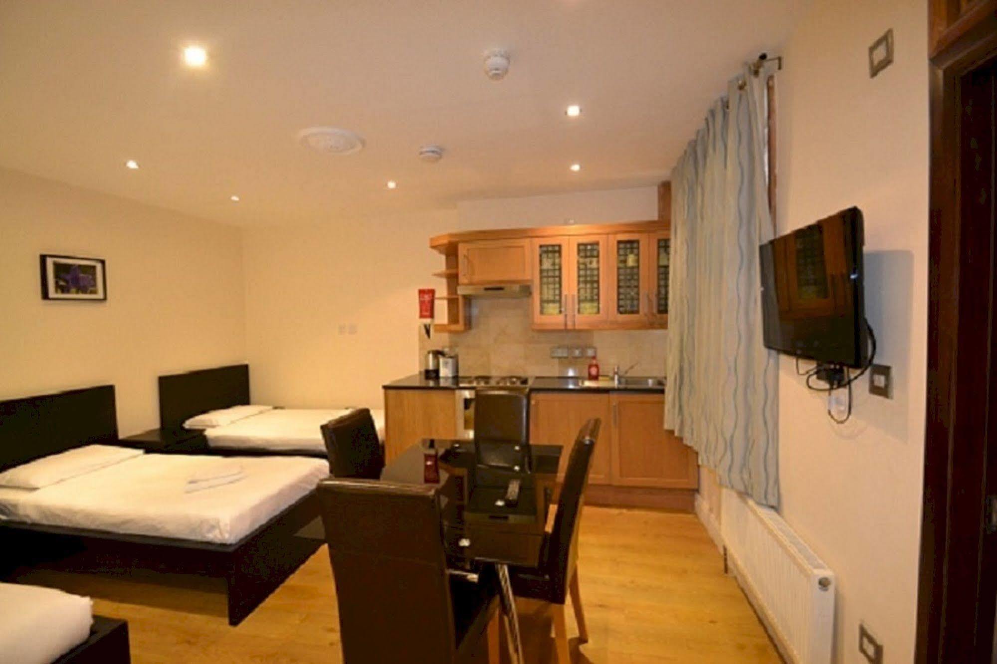 Hyde Park Suites Лондон Екстер'єр фото